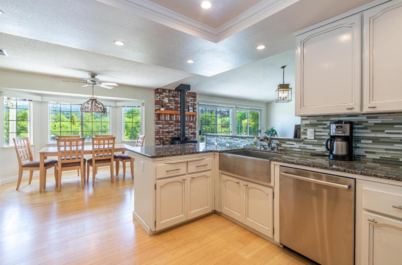 Spectacular Views W/ Hot Tub/Bbq -Yosemite & Bass Lake Oakhurst Exterior photo